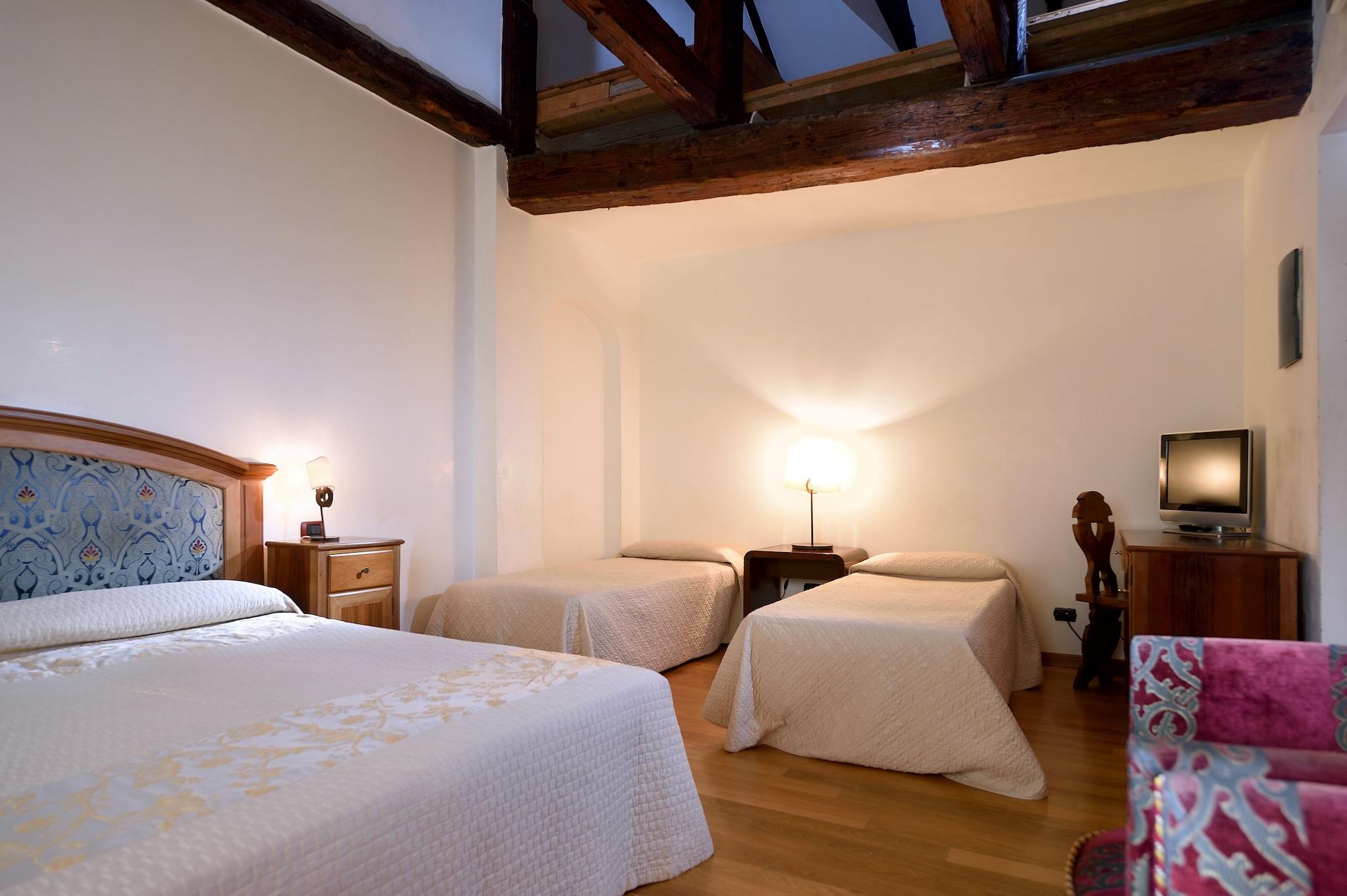 Hotel Abbazia Venice Exterior photo