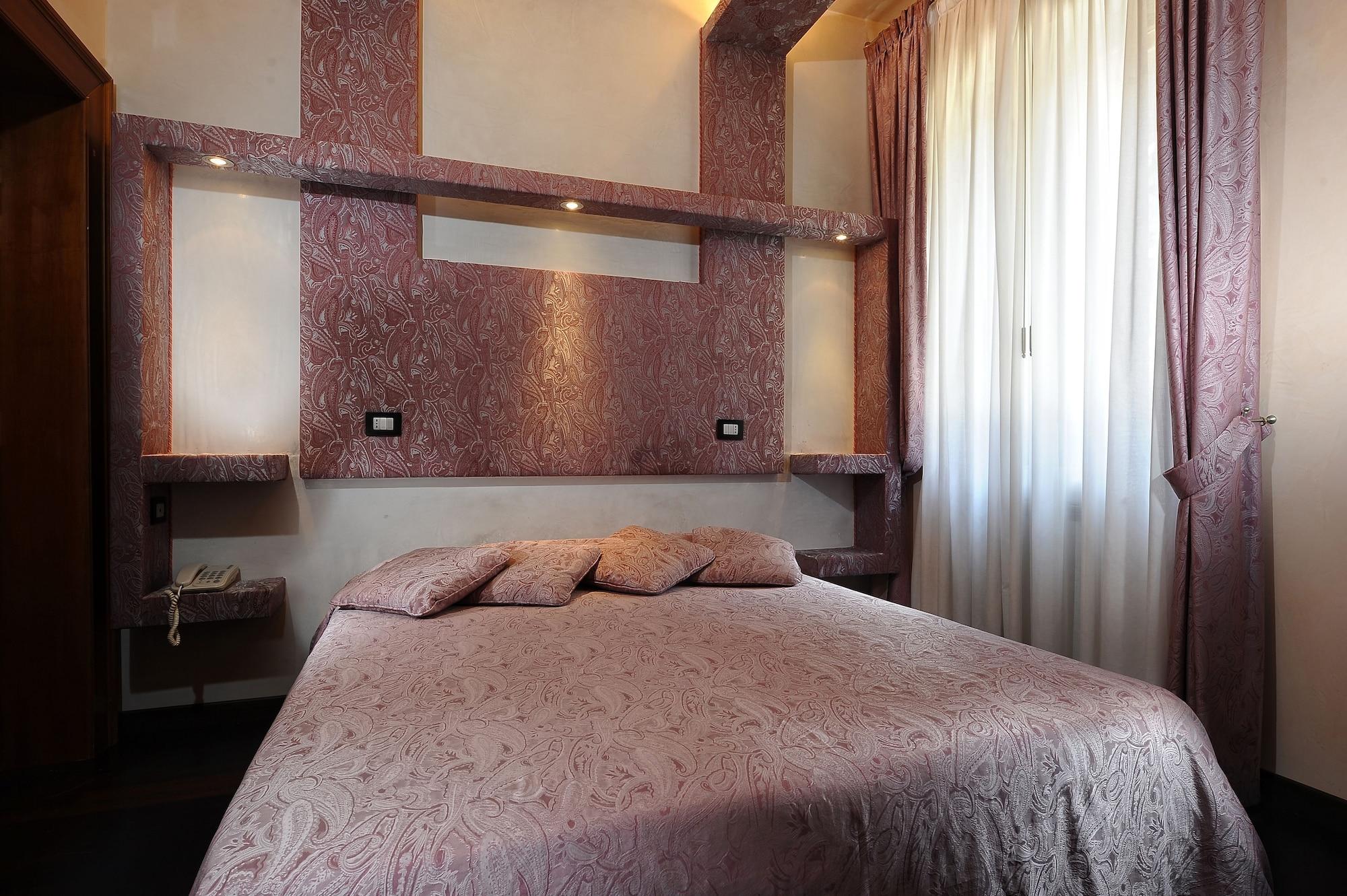 Hotel Abbazia Venice Exterior photo